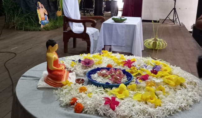  කවි බණ දේශනාව සහ පොසොන් බති ගී වැඩසටහන